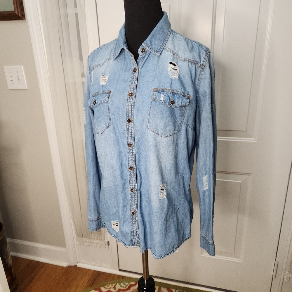 Women's‎ Inso Active Wear Denim Distressed Long Sleeve Shirt  Size Large